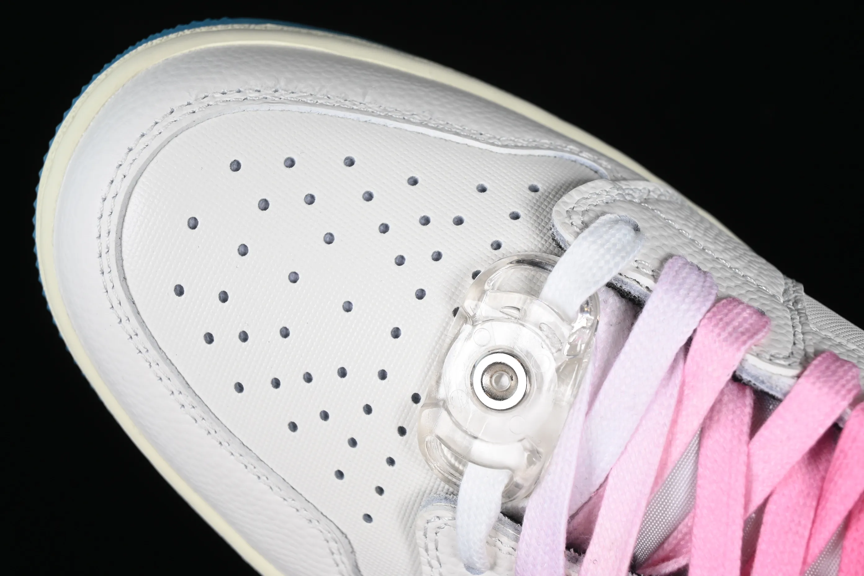 All categories Air Jordan Jordan series basketball shoes Air Jordan 1 High Air Jordan 1 High Golf "Pebble Beach" AJ1 Joe 1 embroidery special edition high-top basketball shoes FV3565-100